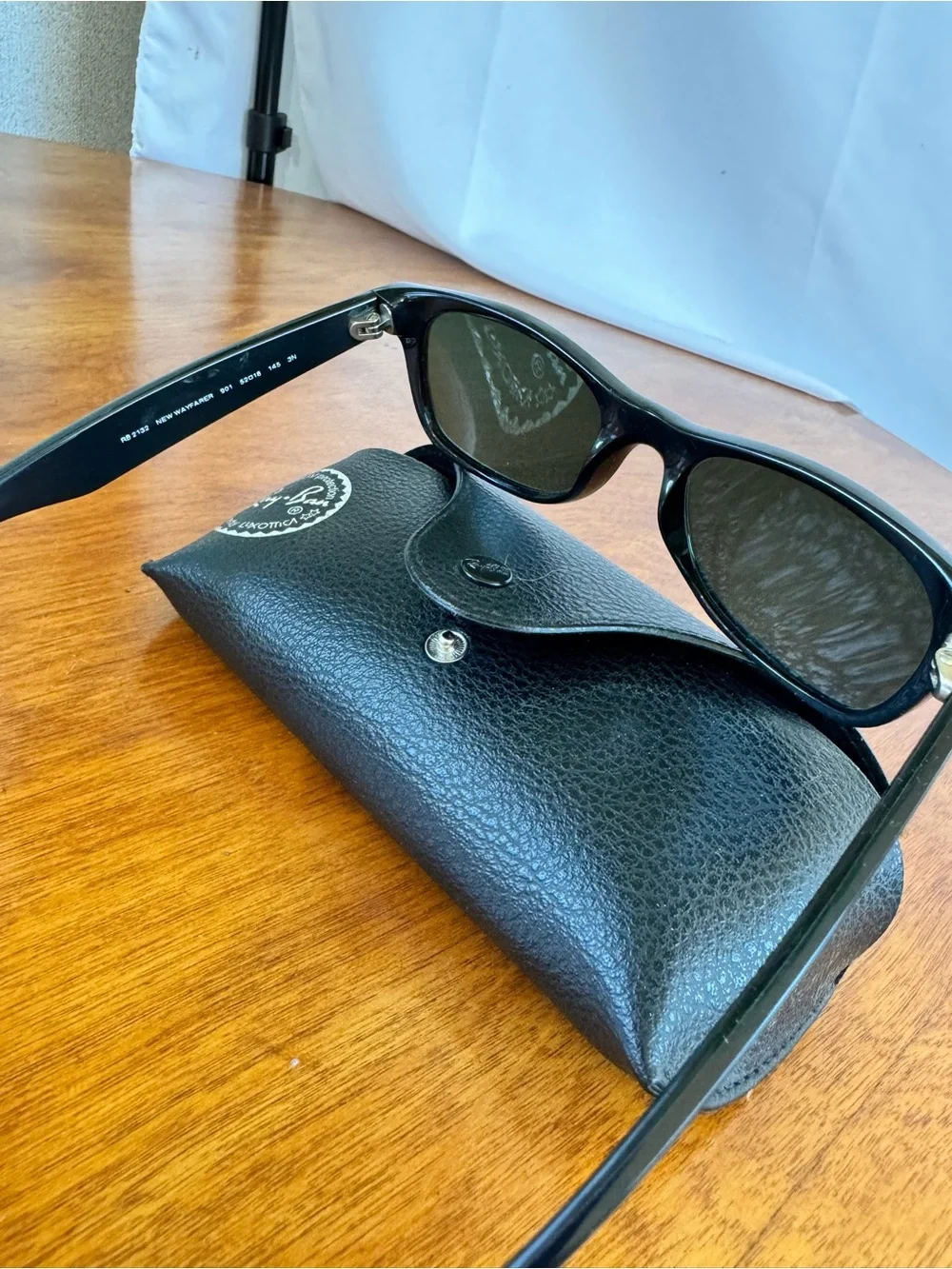 Kids New Wayfarer Ray Bans Black Frame Sunglasses with Dark Green Lenses